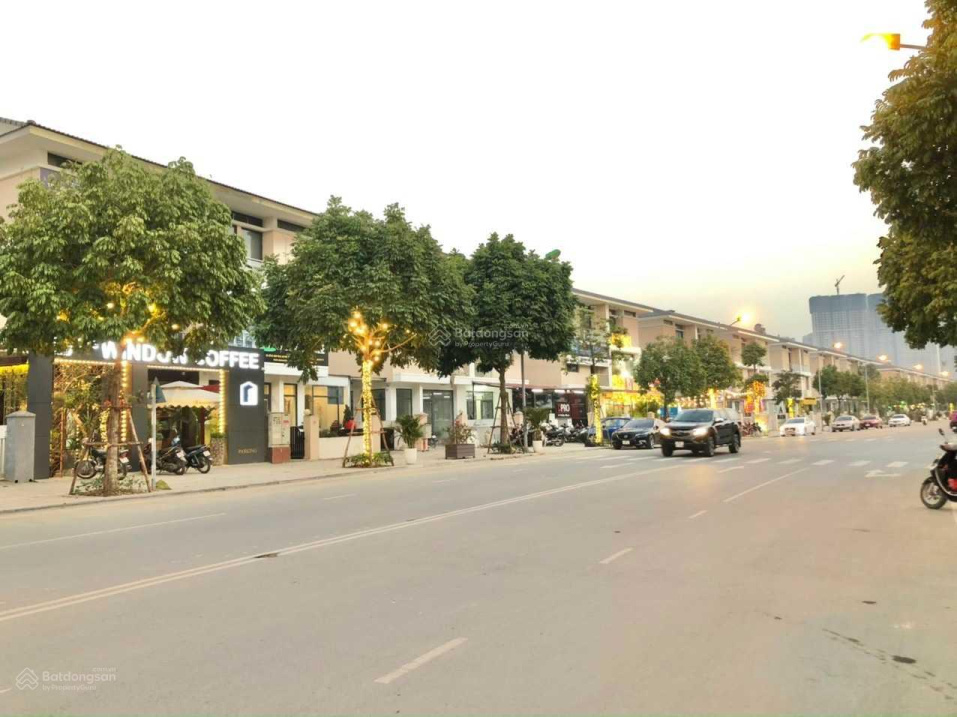 CHÍNH CHỦ BÁN BIỆT THỰ NAM CƯỜNG HOÀN THIỆN NỘI THẤT, GIÁ TỐT, GẦN MỸ ĐÌNH