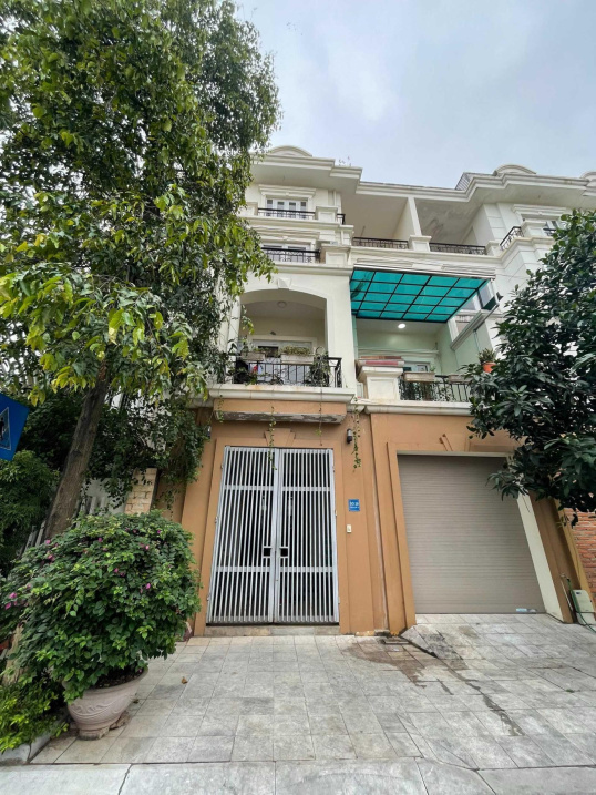 Chính chủ bán liền kề Lideco diện tích 84m2 giá 7, x tỷ có thương lượng