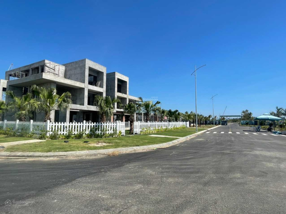 Chính chủ bán lỗ lô biệt thự biệt lập ven sông cổ cò - hạ tầng hiện hữu - cách sông 50m