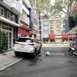 60m2