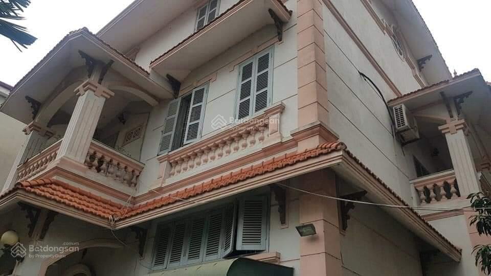 Chính chủ bán nhà phố Lạc Long Quân, Tây Hồ, 245m2 - 4 tầng - mặt tiền 16m - giá 31 tỷ