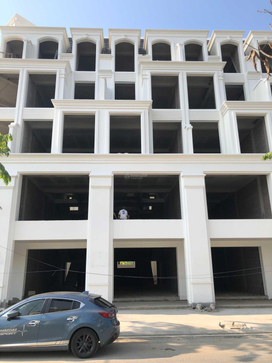 Chính chủ bán shophouse mặt đường Thảo Viên, giá 9,x tỷ (có thương lượng)