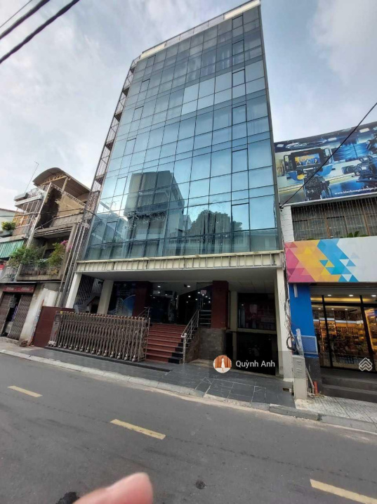 Chính chủ bán trước tết MT Hai Bà Trưng, P.6, Q.3 (9x25m) hầm 10 tầng, HĐT: 500 triệu/th 160 tỷ