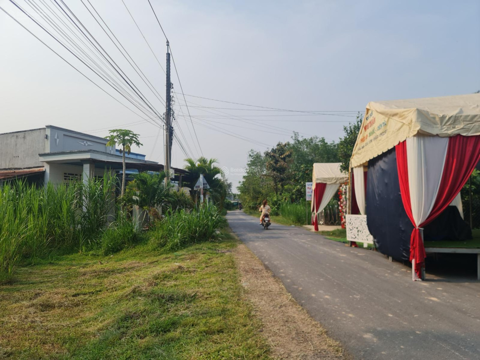Chính chủ cần bán lô đất tại Gò Dầu, Tây Ninh. Đường nhựa liên xã dân cư đông đúc.