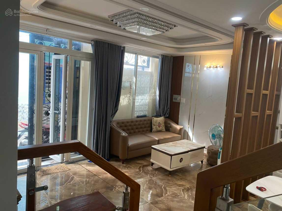 Chính chủ đường Tân Mỹ, Q7 - HXH - 1 trệt 3 lầu - sân thượng - DT 120 m2 - 6 tỷ hơn