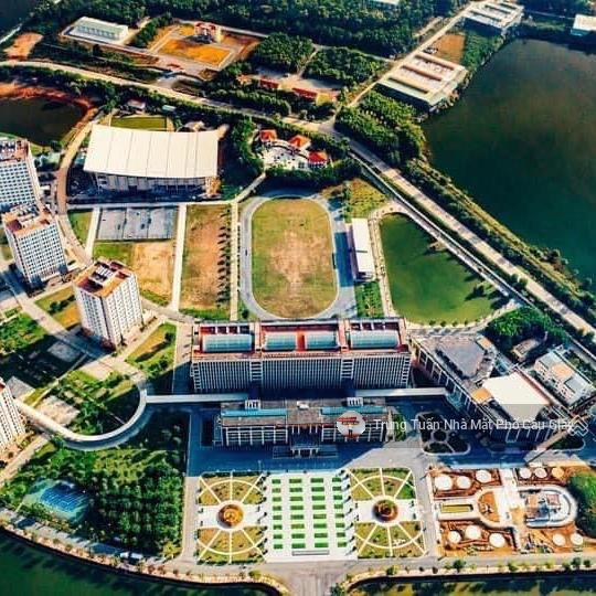 Chủ ngộp cần thanh khoản bán rẻ trước tết 130m2 chỉ 17tr5 cực đẹp 3 thoáng, gần trung tâm Hòa Lạc