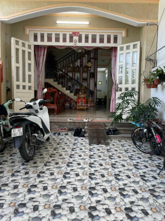 Chủ nợ xấu ngân hàng nên cần bán lỗ căn nhà tâm huyết đã hoàn công. Bán lỗ 500triệu