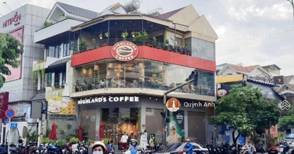 Chú tôi đi định cư nên cần bán gấp nhà góc 2MT Huỳnh Văn Bánh, 5x20m, 3 lầu chỉ 24 tỷ TL tin thật