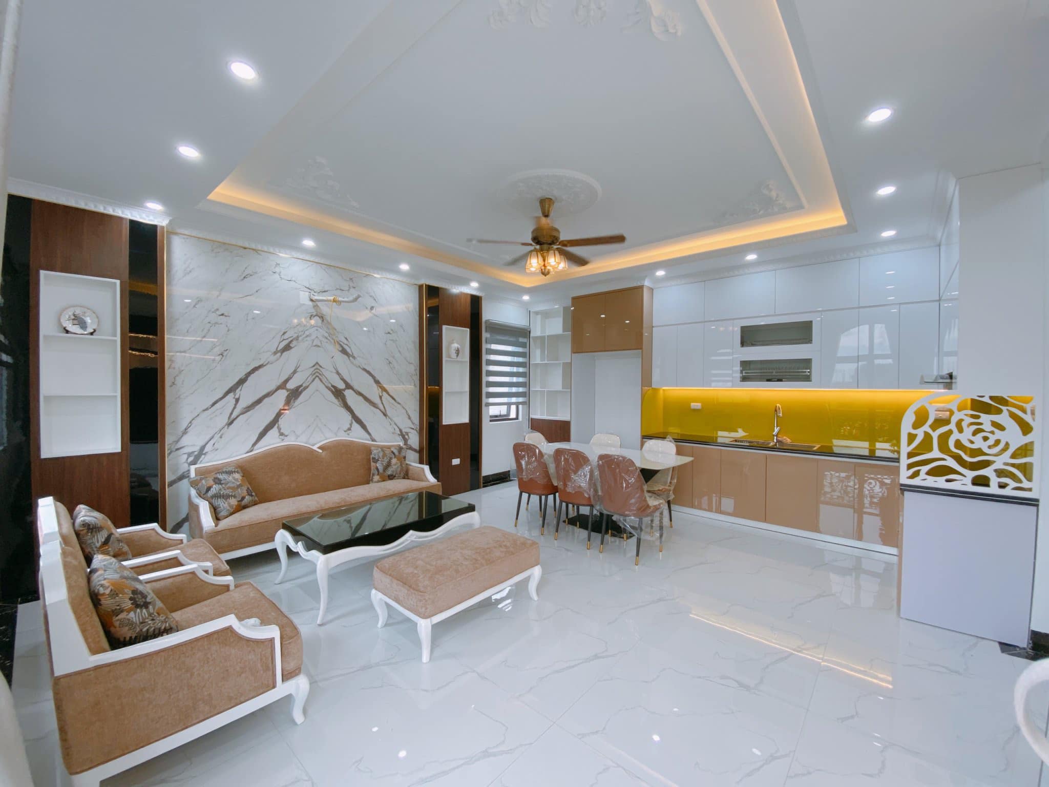 BÁN NHÀ NGÕ 67 ĐỨC GIANG LONG BIÊN 110M2, 6 TẦNG, MẶT TIỀN 6,5M, THANG MÁY, Ô TÔ 7 CHỖ VÀO NHÀ, NGÕ THÔNG KINH DOANH