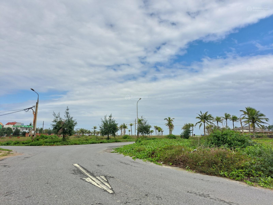 Đất Hà My - Lạc Long Quân sụp hầm 0905 444 001