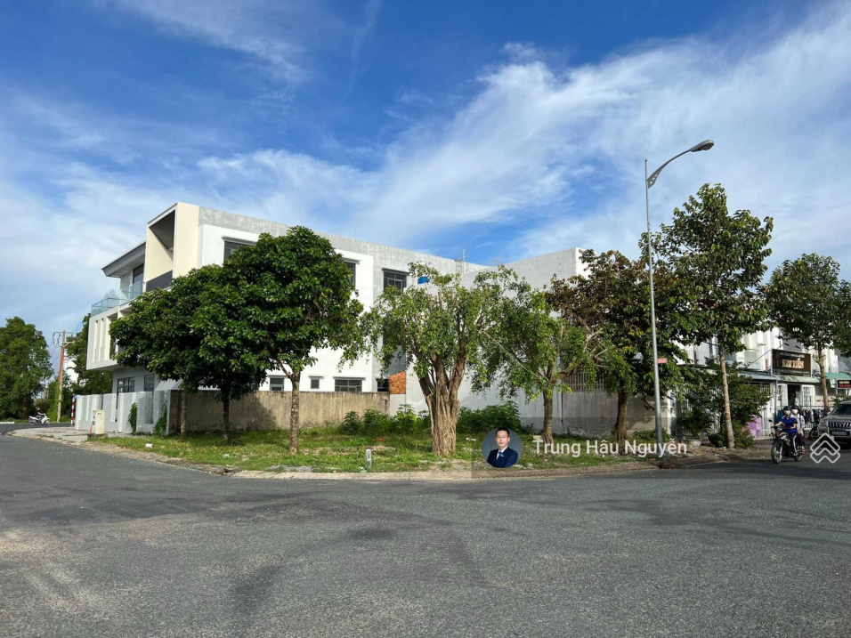 Đất góc 13m x 18m, 2 mặt tiền đường Trần Bạch Đằng - Phan Thái Quý 20m, Phú Cường Kiên Giang