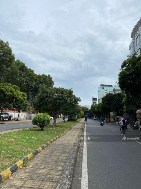 Đất phân lô- xây biệt thự Tân Phú- góc 2 mặt tiền Vườn Lài, 16 x 16m chỉ 3x tỷ