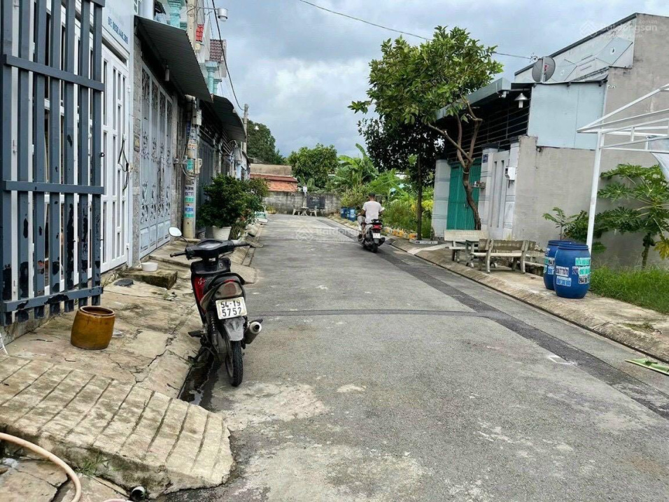 Đất thổ cư DT 5,4 x 15m xã Xuân Thới Thượng, Hóc Môn