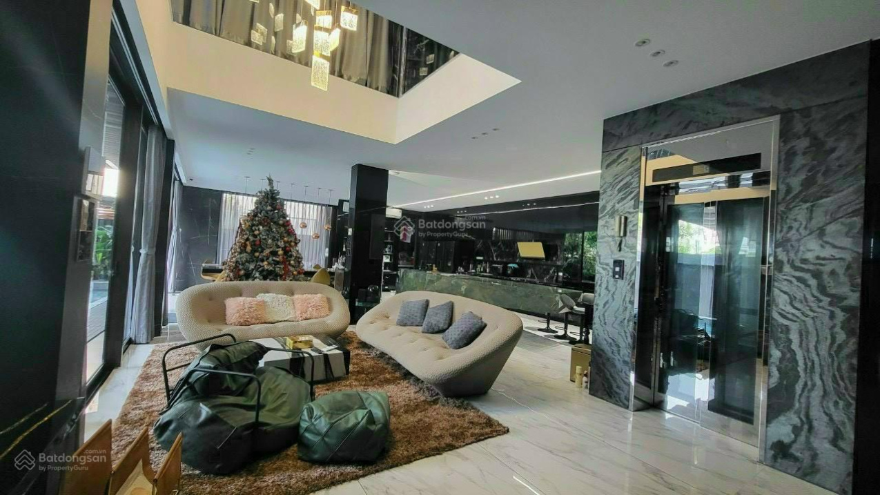 Đi NN cần bán gấp biệt thự PMH có hồ bơi giá 105 tỷ 0902 370 456