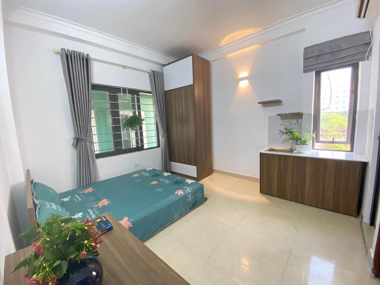 Bán nhà phố Đình Thôn, Mỹ Đình, Từ Liêm, 9P kk full nội thất,dt 42m*5T*hơn 5 tỷ