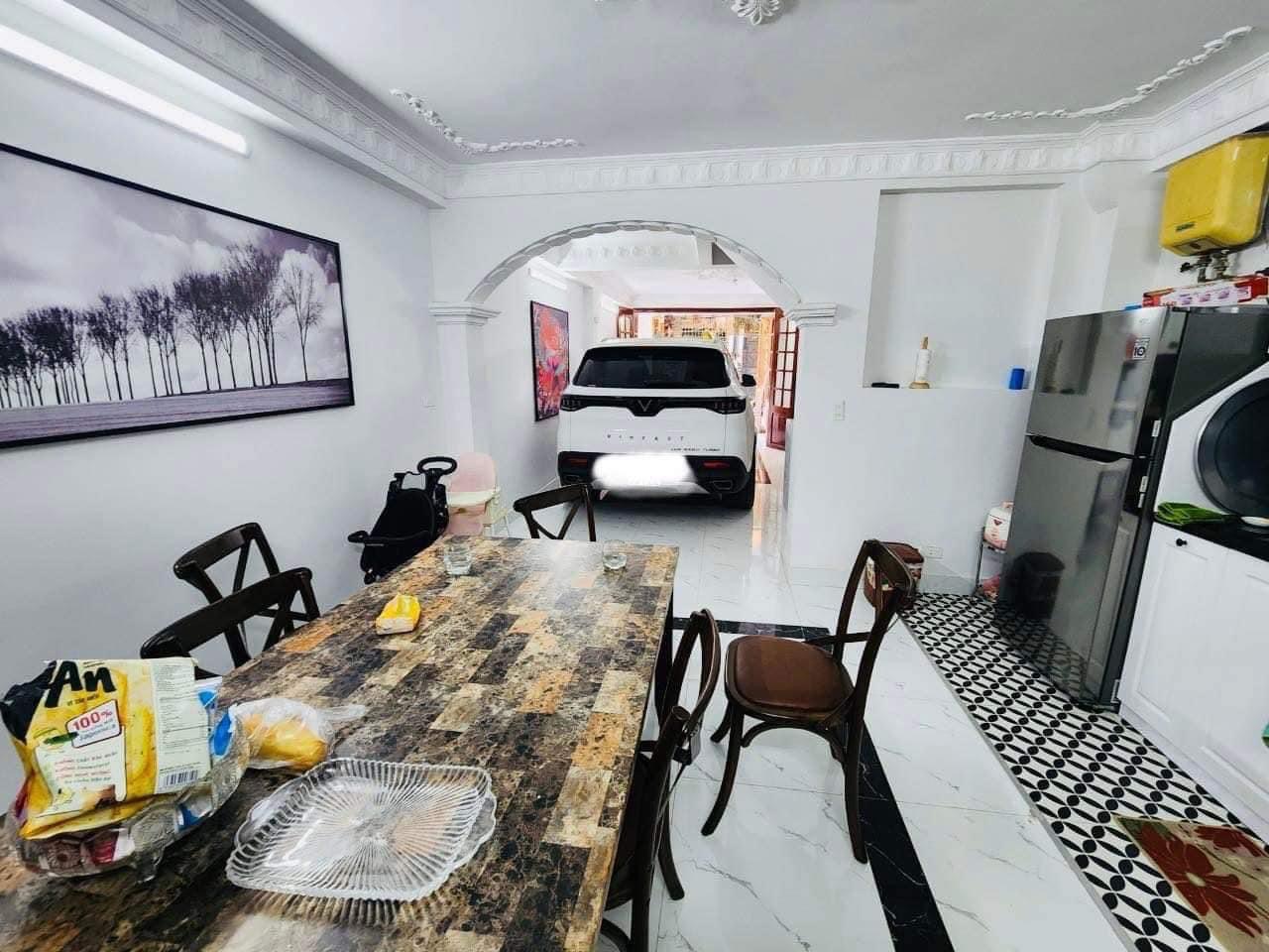 Siêu Hiếm , Cần Thanh Khoản Gấp Nhà Đẹp Phố Thái Thịnh , Thinhj Quang , Ngã Tư Sở , Đống Đa