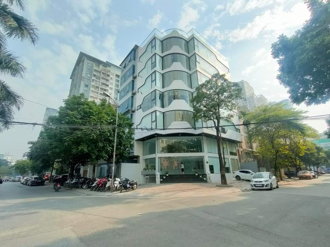 158m2