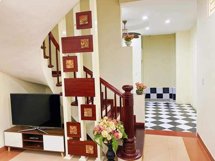 NHÀ ĐẸP, GIÁ RẺ, CHUẨN MÔ TẢ, BÁN NHÀ ĐƯỜNG LÁNG, ĐỐNG ĐA, 60M2_ 4T_ CHỈ 6,5 TỶ