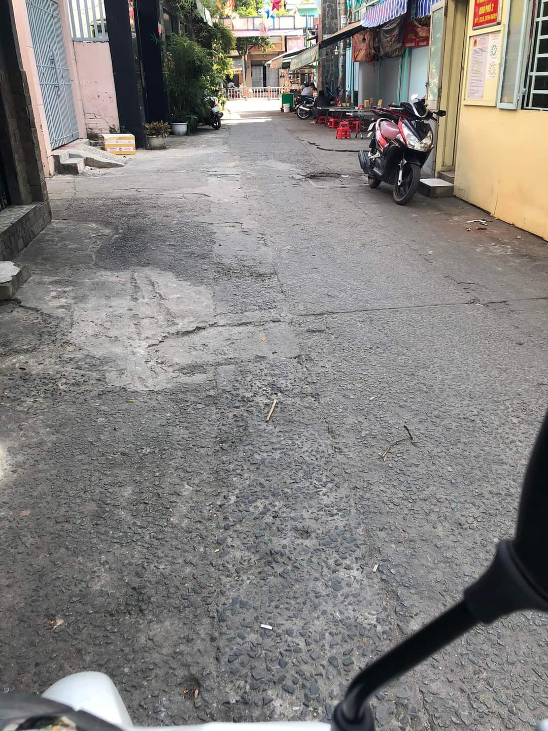 Hẻm xe hơi, 1 sẹc, 73m2, ngang 4.3m, Đường Nguyễn Thái Sơn, Phường 07, Quận Gò Vấp.