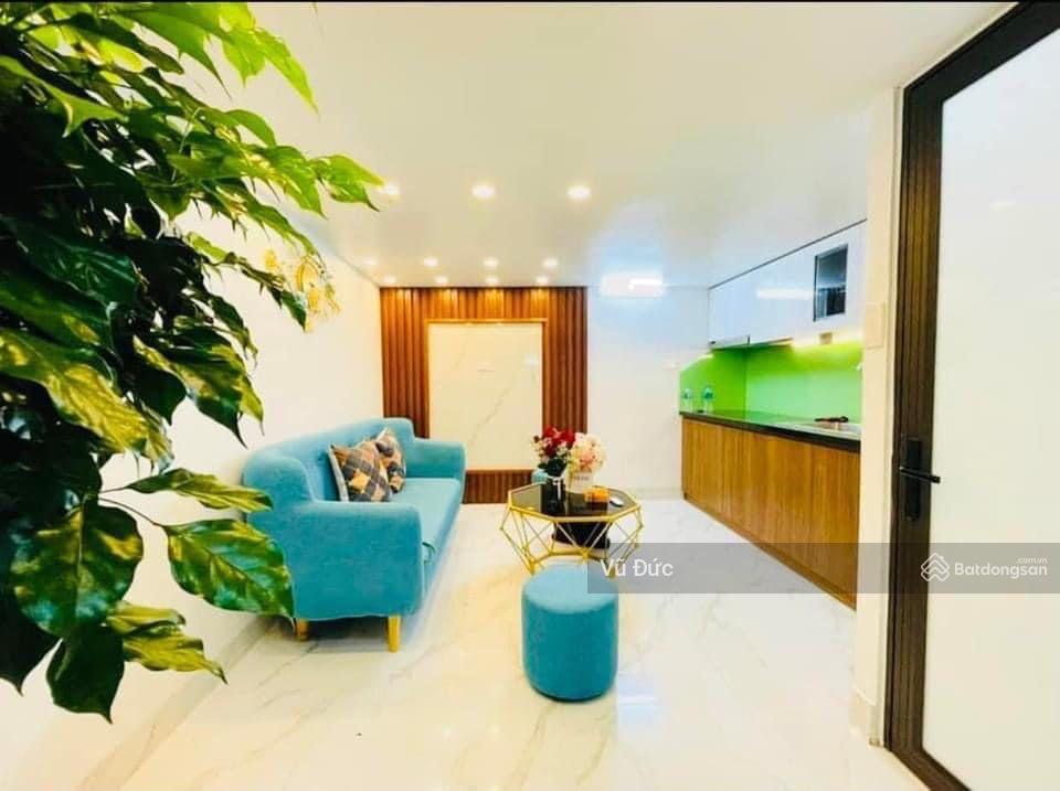 Full nội thất, ở ngay, chưa đến 3 tỷ sở hữu nhà Phố Thái Hà, 3 tầng - 3 ngủ - nở hậu, gần ô tô