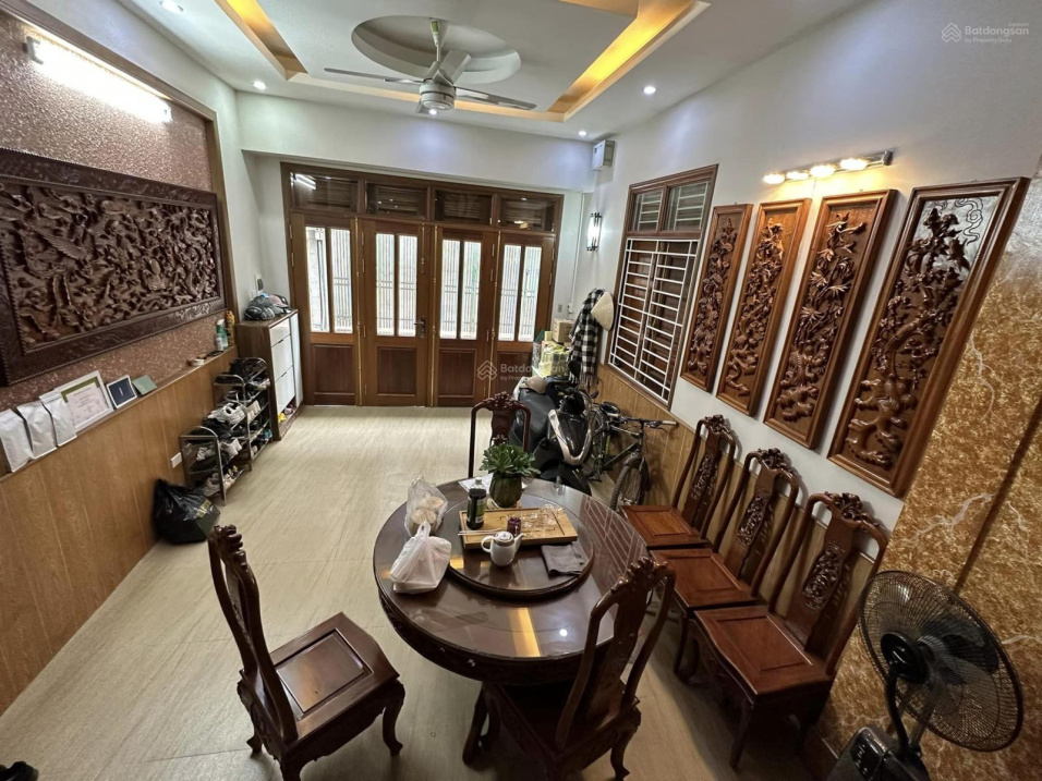 Gấp - Bán nhà 5 tầng, lô góc Phùng Chí Kiên, 7 chỗ tránh nhau, PL Quân đội - 47m2 giá chỉ 13 tỷ