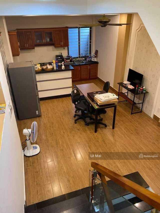 Giảm sập sàn bán gấp nhà Nguyễn Văn Lượng, P16, đường 1 sẹc kinh doanh (4x18m) 4 lầu giá chỉ 10 tỷ