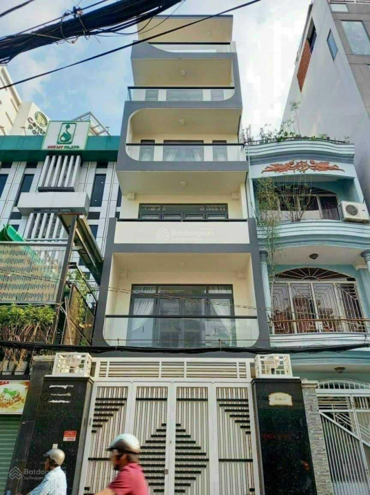 Góc 2 mặt tiền Huỳnh Văn Bánh - Lê Văn Sỹ (4,7x17m) - 4 tầng - HĐT 70tr/th - giá 25 tỷ thương lượng