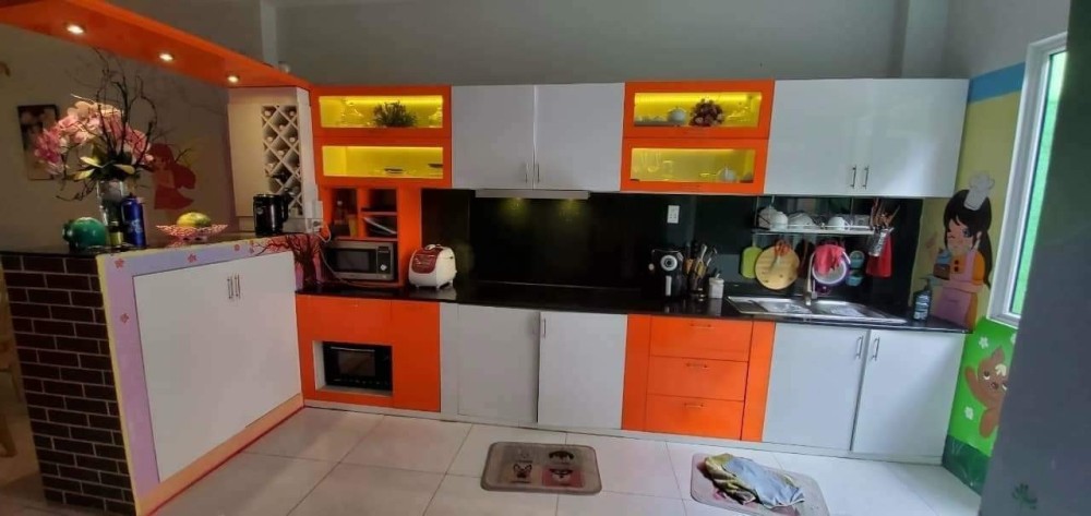 MT KINH DOANH MAI HẮC ĐẾ P15, QUẬN 8, NHÀ TÂM HUYẾT SÂN VƯỜN HỒ CÁ KOI ĐẸP LUNG LINH - SÂN XE HƠI THOẢI MÁI - NGANG 5M