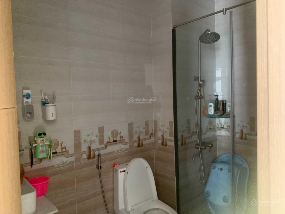 Hạ giá 1 căn duy nhất KDC Dương Hồng, hầm trệt 2 lầu sân thượng có thang máy, giá chỉ 12 tỷ