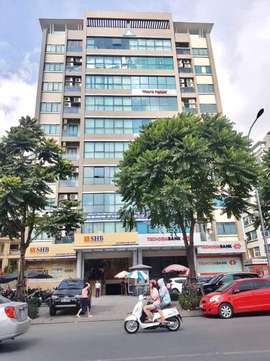 Hiếm - Bán toà văn phòng mặt phố Hoàng Quốc Việt, Cầu Giấy - lô góc - 486m2 - 9 tầng - mặt tiền 30m