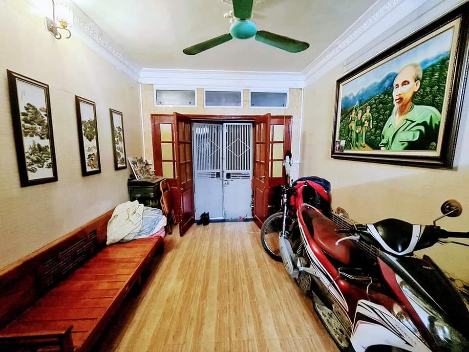 BÁN NHÀ PHỐ HỒNG MAI, HAI BÀ TRƯNG, S 31M, 5 TẦNG, MT 4.5M, NGÕ THÔNG, CÁCH Ô TÔ 10M. GIÁ CHỈ 3 TỶ 1