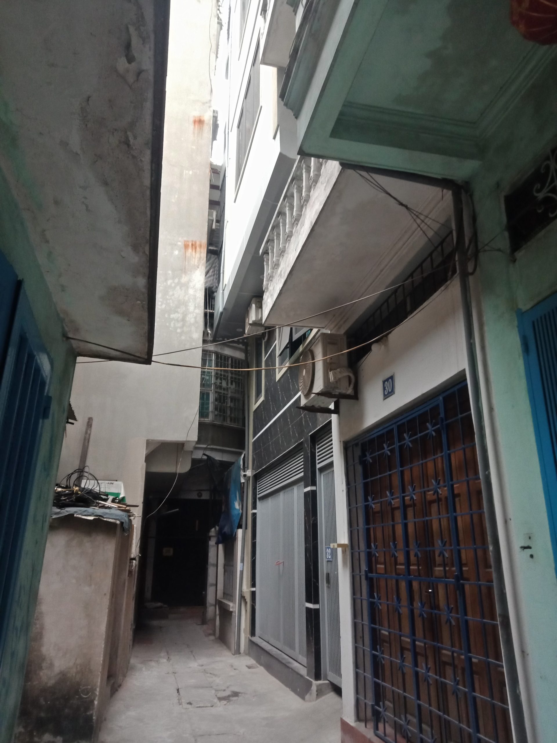 Bán tòa chung cư mini phố Tây sơn. Đống đa.11 phòng khép kín, doanh thu 70tr/ tháng. Gần các trường đại học Công đoàn,Thủy lợi,Ngân hàng, Y,...