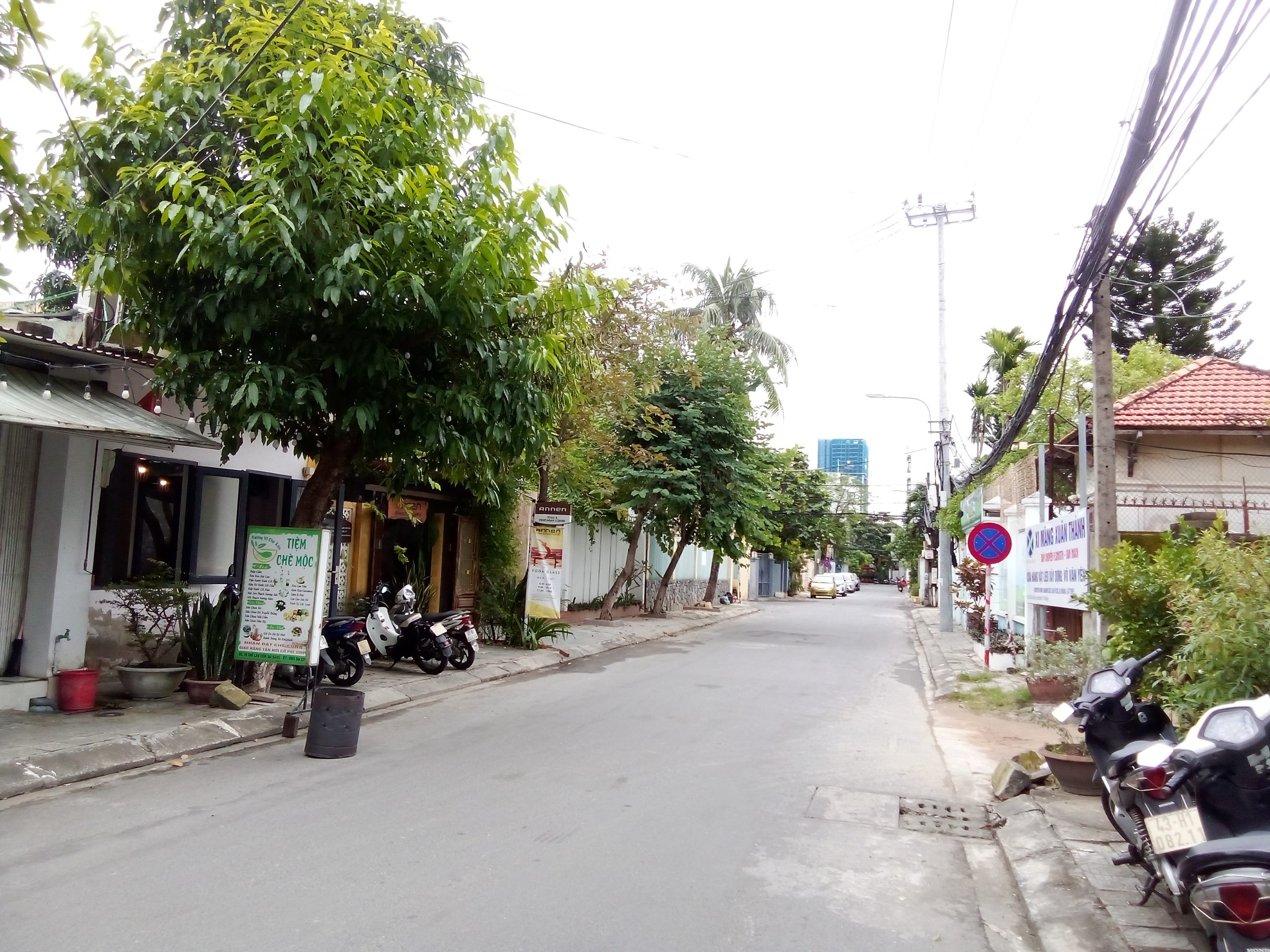 Bán nhà ngay ngã tư, đi đâu cũng tiện, gần chợ Bắc Mỹ An