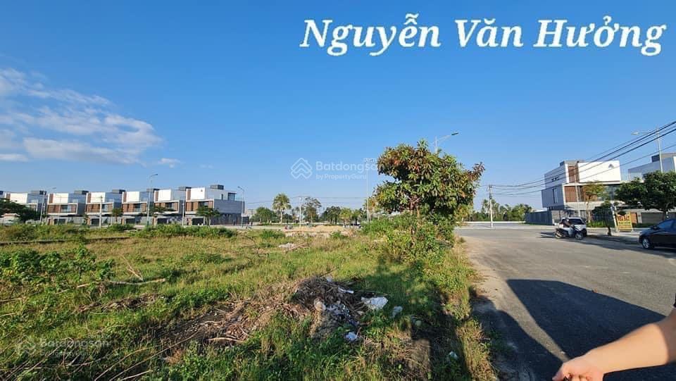 Lô biệt thự 430m2 hướng Đông Nam 10m5 Nguyễn Văn Hưởng kề góc