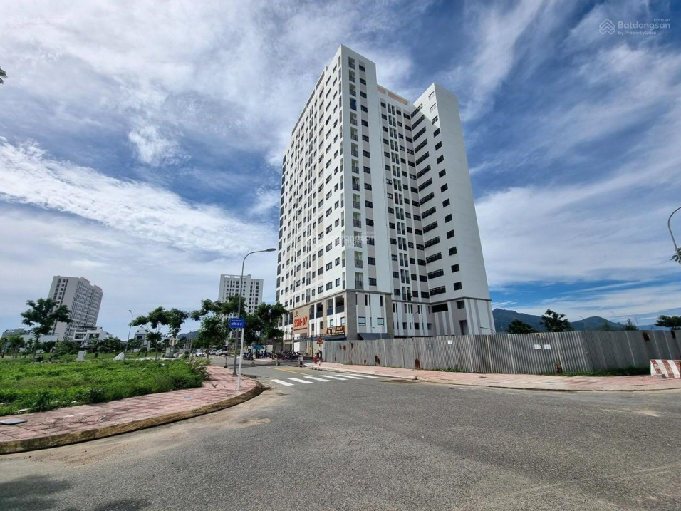 Lốc duy nhất đường 15m được xây 5.5 tầng khu Hà Quang 1