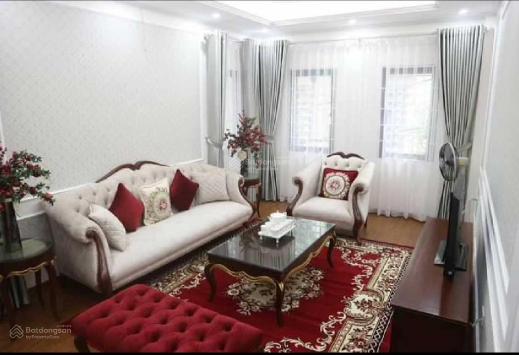 Mặt ngõ Lạc Long Quân, 62m2, 6 tầng, gara, thang máy, ở đẳng cấp, KD đỉnh, giá 13,2 tỷ