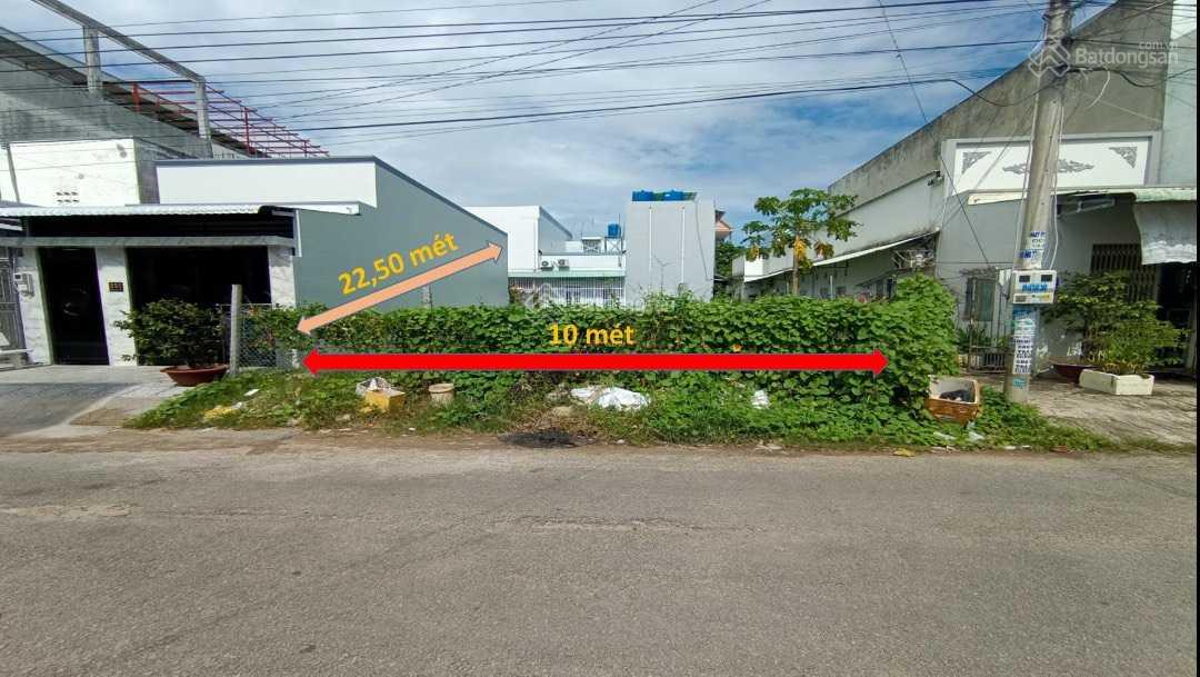 Nền đôi khu lấn biển Rạch Giá, thuận tiện kinh doanh mua bán sinh lợi cao