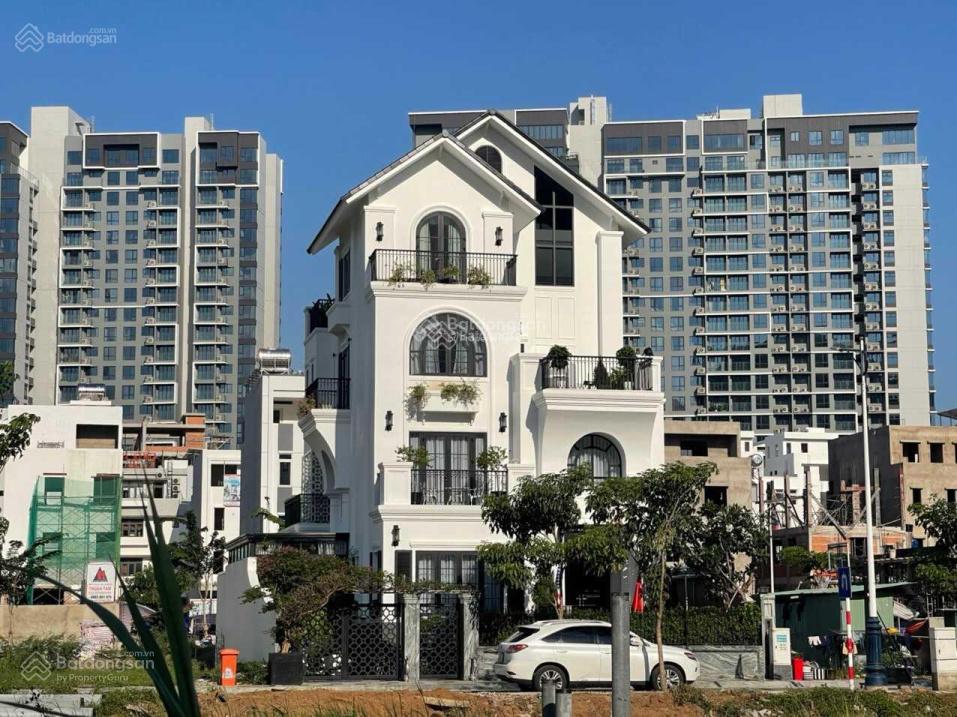 Nền giá tốt nhất cần bán tháng 12/2022. Văn phòng công ty tại Căn LK4 - 22 đường D2 Mystery Villas