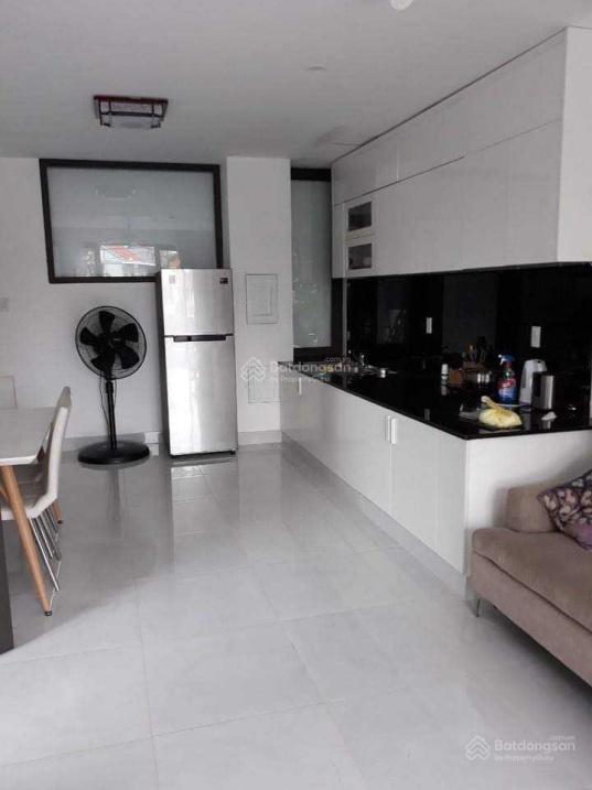 Nhà 3 tầng MT Lý Thường Kiệt, Cẩm Châu cách phố cổ 1.5km 100m2 chủ mua 8.5 tỷ nay kẹt bán 6 tỷ