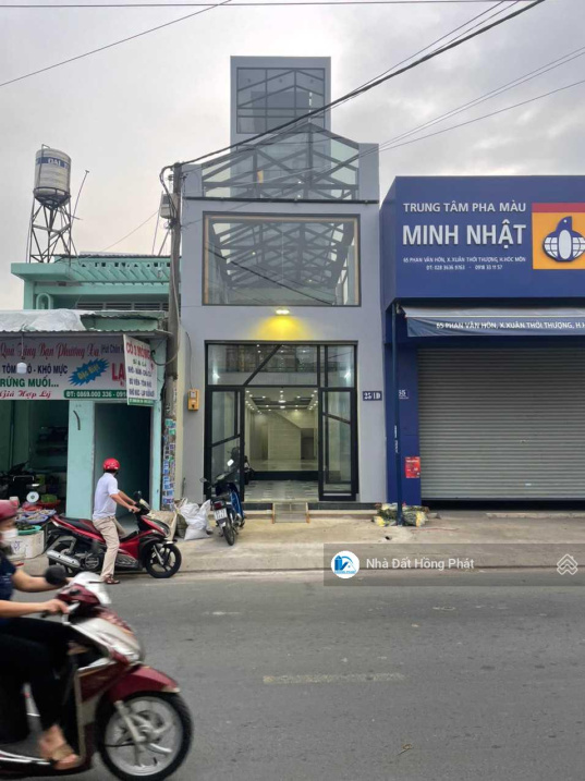 Nhà 5 tầng, DT 4x30, mặt tiền Phan Văn Hớn, gần chợ Đại Hải, Hóc Môn