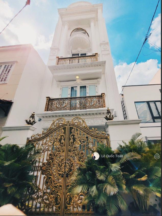 Nhà Mới Phan Xích Long - Phùng Văn Cung PN: 5.2x16m, 5 lầu, 2 MT HXH, Nội thất cao cấp, chỉ 18.9 tỷ