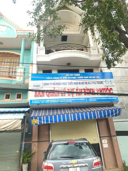 Nhà giá bể đường Hùng Vương, phường Tân Bình, Đồng Xoài, Bình Phước