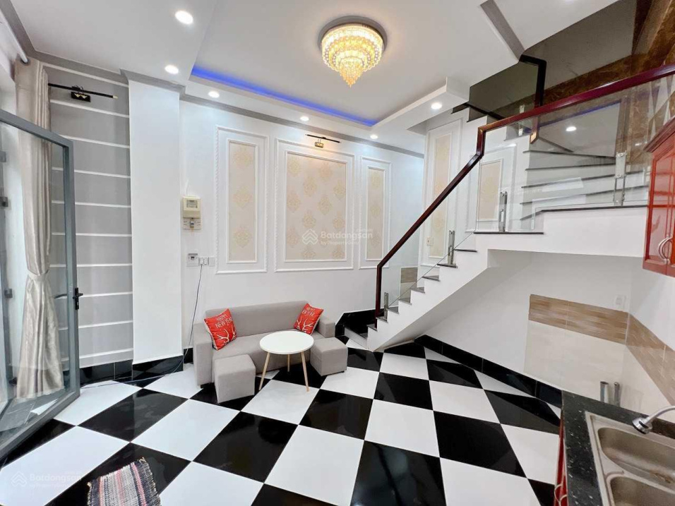 Nhà hẻm 38 trần Việt châu , gần trung tâm tp , gần chợ , trường học....