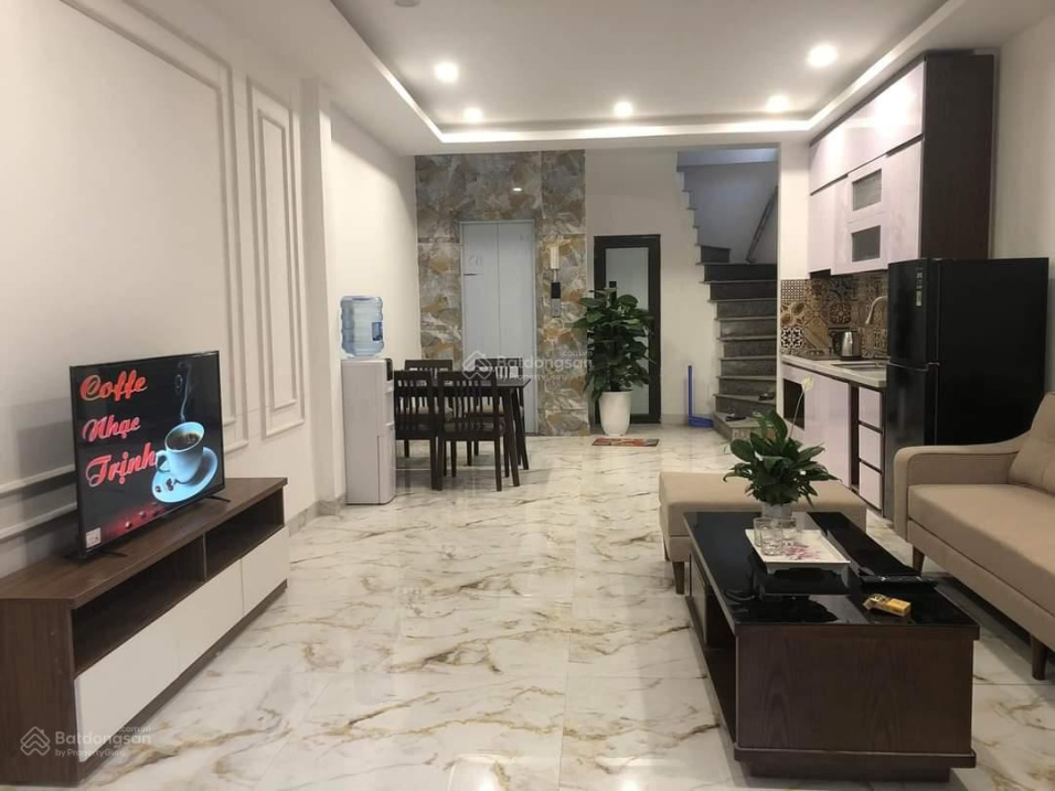 Phân lô quân đội - nhà mới tinh - gara ô tô, thang máy - nội thất sang sịn mịn. 45m2*6 tầng. 7 tỷ