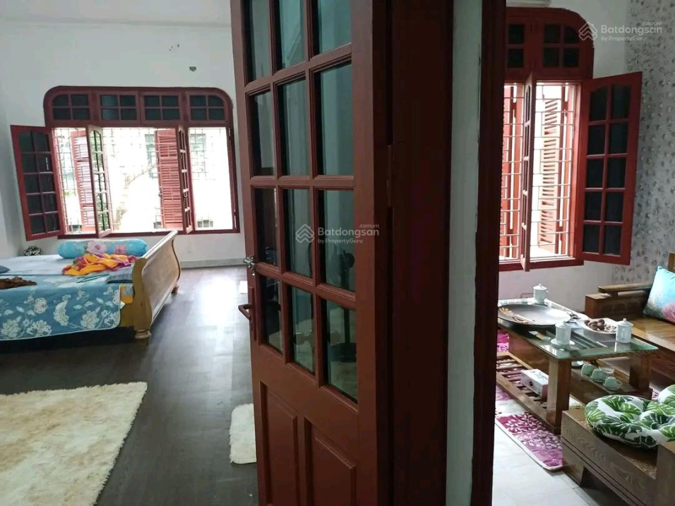 Siêu phẩm Nghĩa Đô, sát 2 mặt phố, 77m, 4 tầng, MT 6,7m, vỉa hè rộng, KD đỉnh, ở đẳng cấp, 24,5 tỷ