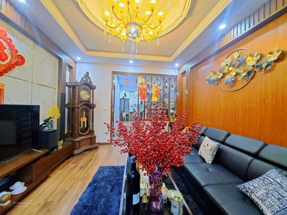 Siêu phẩm đón tết tại P. Phú Thượng, 54m2, 5T, ô tô, thang máy, KD, mặt ngõ, view tuyệt đẹp, 9,5 tỷ