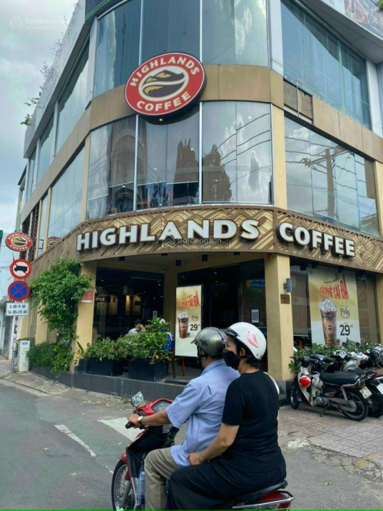 Siêu vip, bán nhà góc 2 MT Đinh Tiên Hoàng - Nguyễn Văn Thủ, Q.1 5x20m, 3lầu, HĐ: 120 triệu 35 tỷ