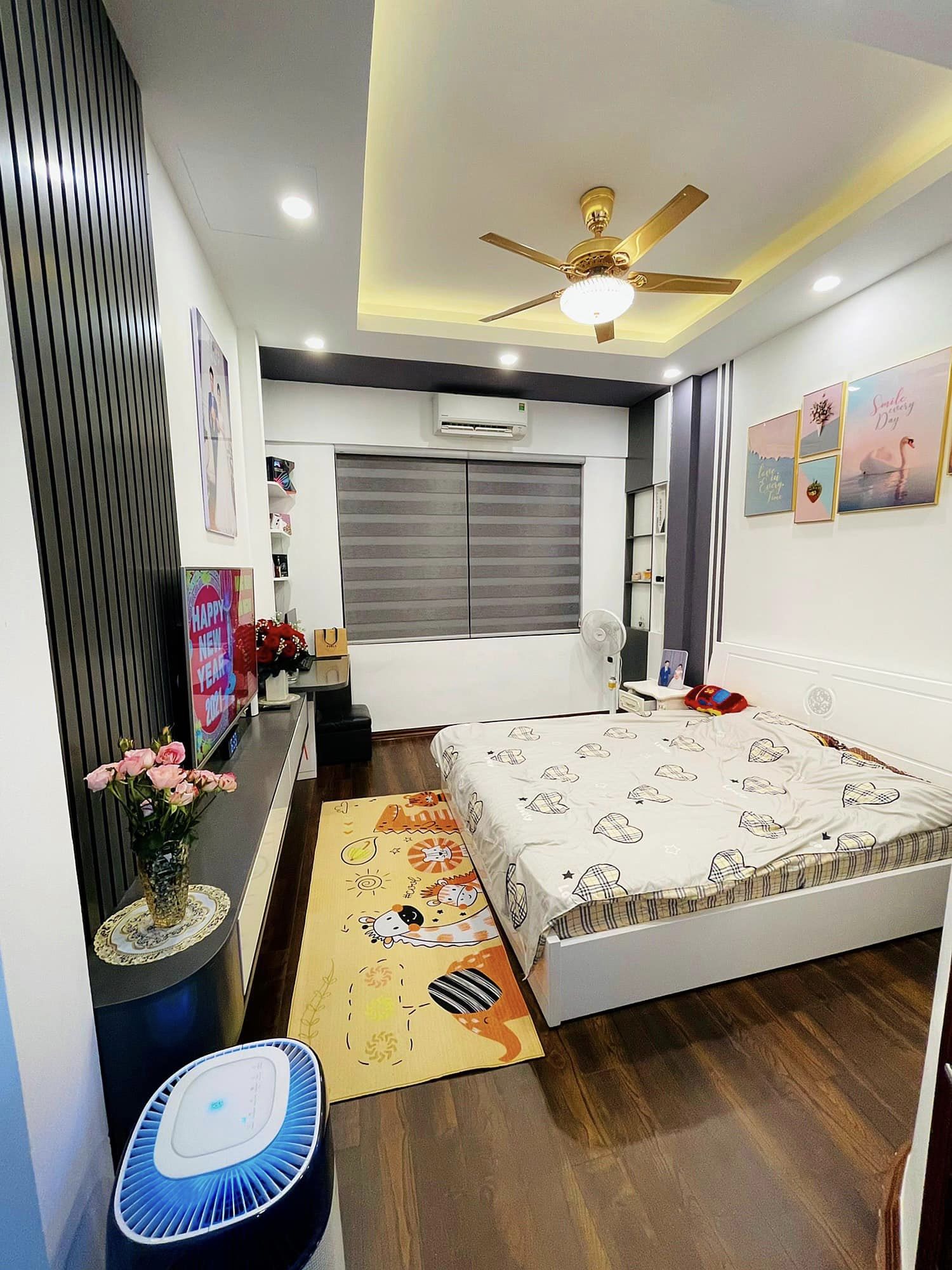 Cực hiếm! 6.6 tỷ phố Trần Quang Diệu nội thất xịn, nhà đẹp view Quận Uỷ vip quận Đống Đa