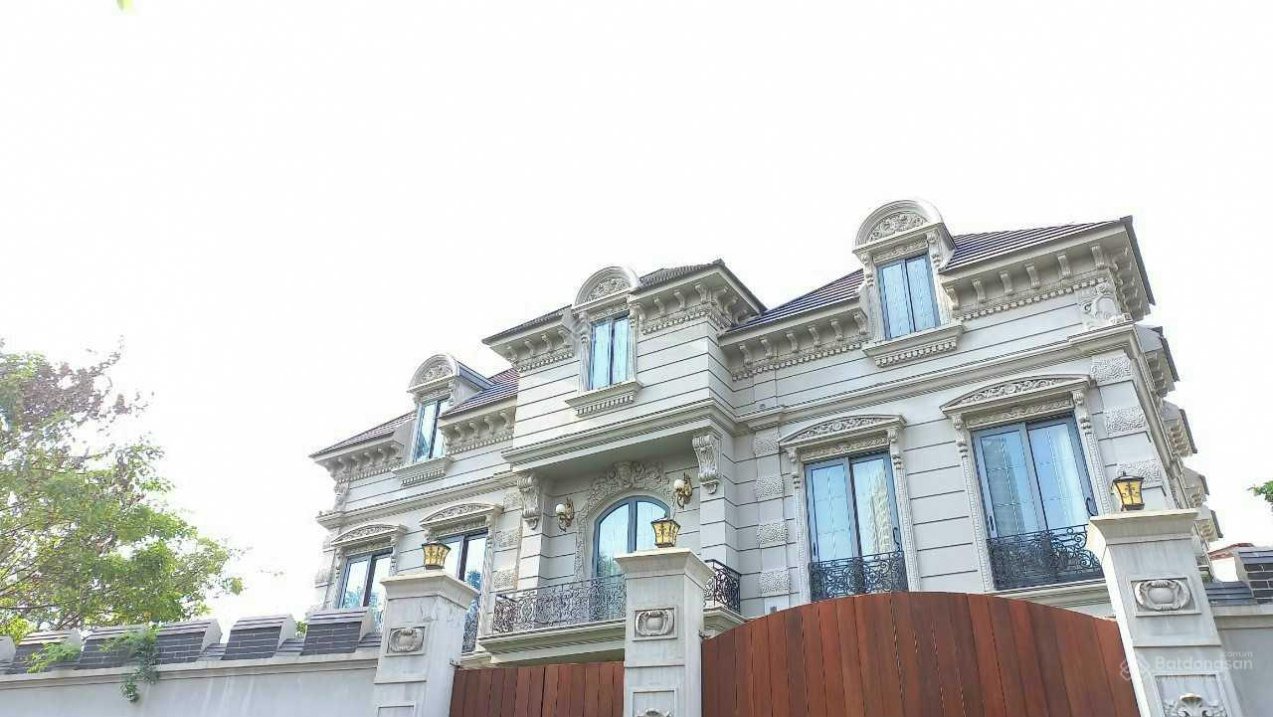 Thật 100% biệt thự 2000m sàn 50x20m. Vuông CN: 940m2 khu ở nguyên thủ quốc gia Võ Trường Toản TĐ Q2