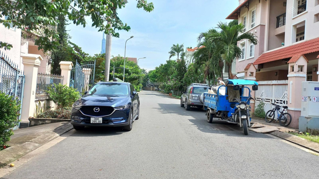 Thật 100% đất 382m2 xây cao 7 tầng (15 x 28m) gần mặt tiền Xuân Thủy Thảo Điền Quận 2. Chỉ 72.5 tỷ